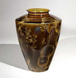  SOLD
Vase (BB-3771) by Bill Boyd
crystalline-glaze ceramic – 9" (H) x 7" (W)
$375