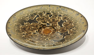  SOLD
Wall-hang bowl (BB-4059) by Bill Boyd
crystalline-glaze ceramic – 20" (W)
$950