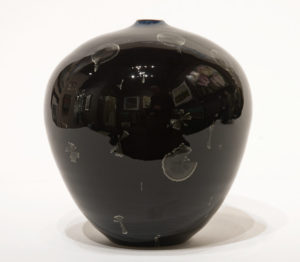 SOLD
Vase (BB-4182) by Bill Boyd
crystalline-glaze ceramic – 7" (H) x 6" (W)
$300