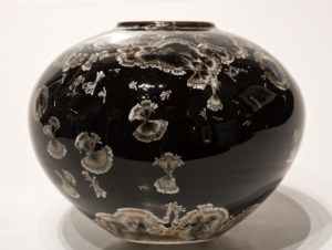  SOLD
Vase (BB-3516) by Bill Boyd
crystalline-glaze ceramic – 6" x 8"
$325