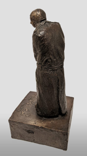 "The Window Shopper," by Michael Hermesh 17" (H) - bronze No. 1 of edition of 22 $4800